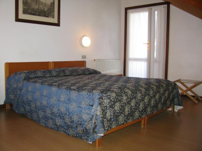 Hotel Il Catturanino Мадонна-ди-Кампильо Экстерьер фото